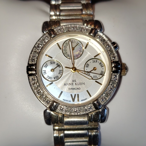 Women's Anne Klein watch, 6" circumference - Picture 2 of 16